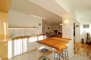 Elegant 2BR in Old Tbilisi - By Wehost