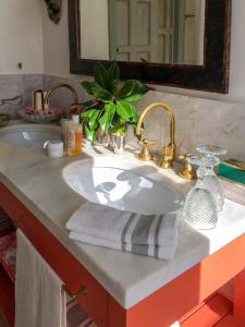 CASA PALACIO LAS MARÍAS - Private House in Cádiz Old Town