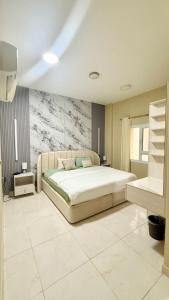 Stylish 1 Bedroom Bawsher Flat