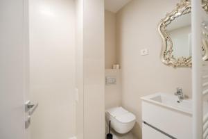 The Velvet by Blvd 44B5 - Premium City Retreat