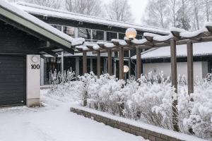 Arctic Winter Villa - Pool and Sauna