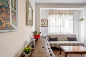 Guest Host - Stylish Apartment near Trastevere!