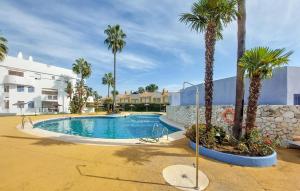 3 Bedroom Cozy Home In Islantilla - Isla Cris