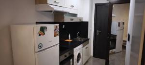 Studio 25 Hristo Stanechev 2- Dental University