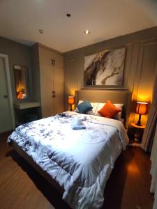 Elegant Stylish 1 Bedroom Balcony City and Manila Bay view FREE Sauna Pool GYM Makati