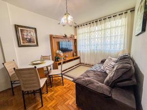 Apartamento completo no centro de Aguas de Lindoia - 100m da Praça Adhemar de Barros, Coração da Cidade
