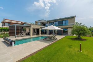 Villa Visignano with private pool, BBQ and jacuzzi