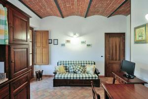 Lake View Apartment In Umbria