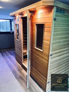 Belgrade River House