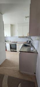 Cozy apartment 15 min from Volvo Cars