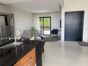 Casa na PRAIA BRAVA 7 min de Balneário Camboriú