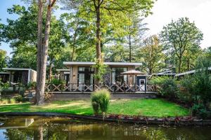 Vakantiepark De Rimboe en Woeste Hoogte
