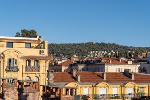 Appart cosy sur les toits du coeur de Nice - Clim