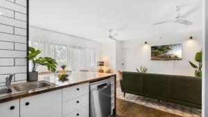 Amara on Lake Street