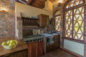 Tuscan Country House Near Lucca With Private Pool