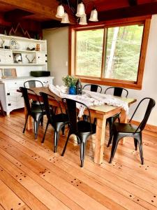 Fantastic Secluded Cabin with Nice Sights in North Creek, New York