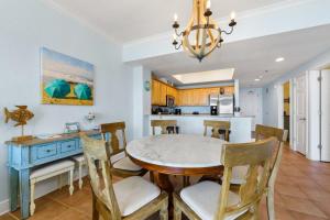 Crystal Shores West 905 by Youngs Suncoast