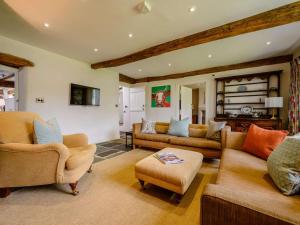 4 Bed in Nr Keswick oc-sz231