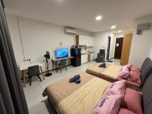 4 Pax Studio Unit - Podium, Kuching
