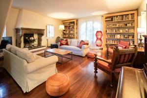 Spacious Villa With Private Pool Near Lucca