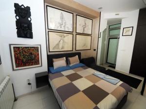 KennedyLux Apartment