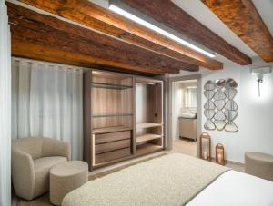 Palazzo Degli Eletti R&R