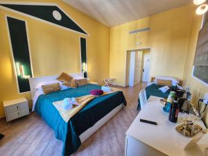 Residenze Serventi Longhi