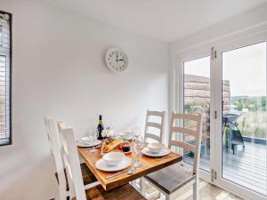 2 Bed in Westward Ho 41865