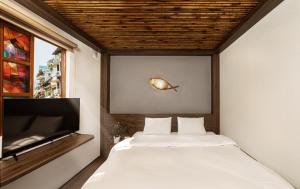 Hidden Gem Home 1 42 Hàng đào , Hà Nội