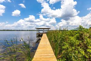Lake Huntley Retreat