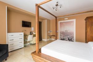 Chiaia 205 By Dimorra