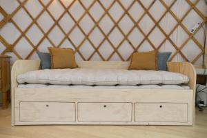 La yourte de lAbreuvoir