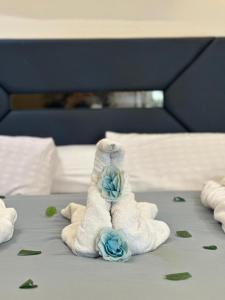 Silent Majesty Pyramids View INN