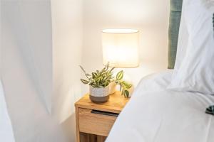 Stylish 3-Bed Cottage Stay in Streatley