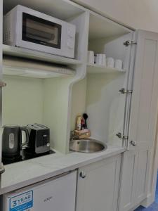 Mallview Coach House