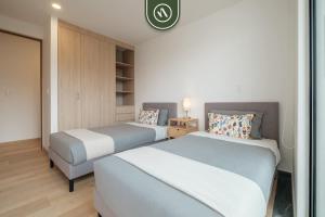 Luxury 2 BR Condo in Condesa