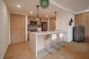Luxury 2 BR Condo in Condesa