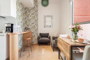 New 1BR Condo in Front of Cibeles - Roma - Condesa