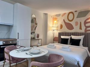 1D#Studio 2 pers#Bon Marché#St Germain#Paris 6