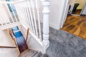 OldTrafford - Sleeps 6 - Free Parking - Free Wifi