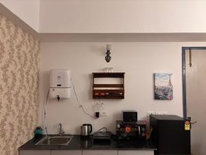 Paris Style Luxe Apartment In The Heart Of Noida