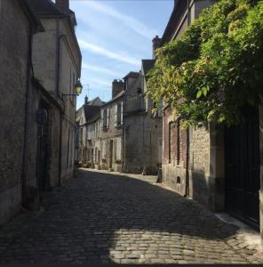 pleasant old and comfortable little house