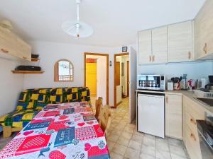 Violettes VL12 TELECABINE & NATURE 4 Pers