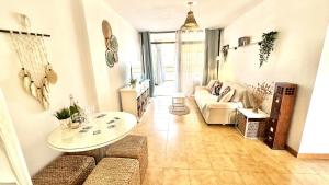 Urban Oasis in Los Cristianos by Deihu Experiences