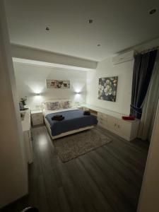 Seaview Tower Apartment