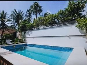 Water front 5 bdrm Villa