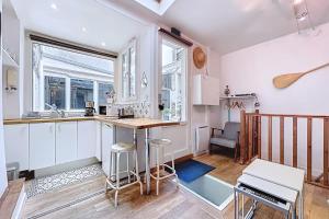 Tiny house near Eiffel Tower