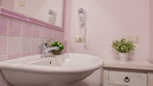 Sardinian Gallery Fonte img51