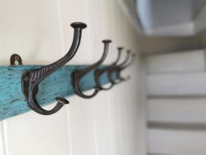 Winslow cottage Stylish Cosy Cottage with Sea Views