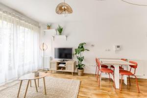 2-room apartment near Paris and RER-B metro
